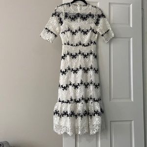 brand new portrait style dress